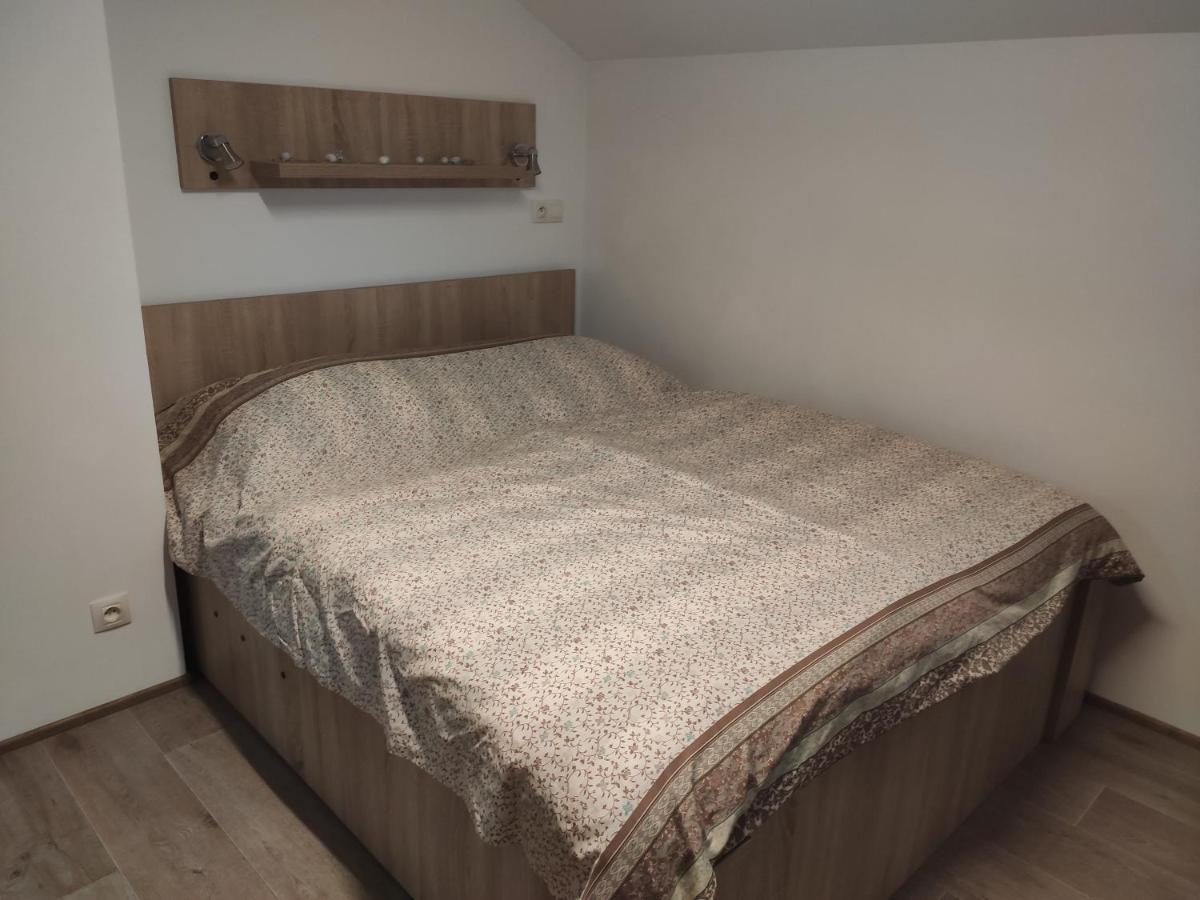 Apartman Высоке-над-Йизероу Экстерьер фото